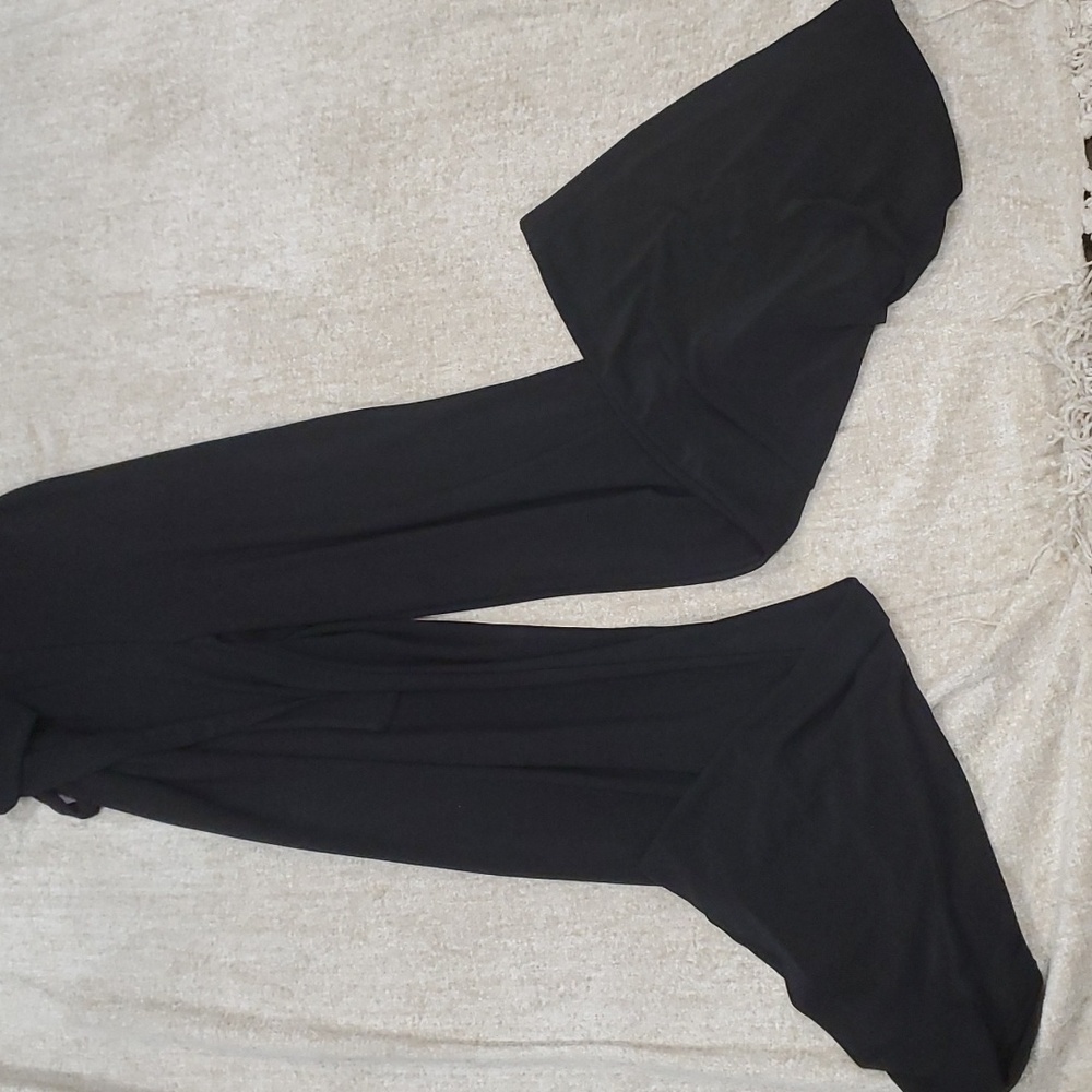 Bisou Bisou black wide leg jumpsuit rompers size 8 - Picture 2 of 13